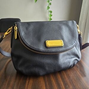 Marc Jacobs Black Leather Purse Like New